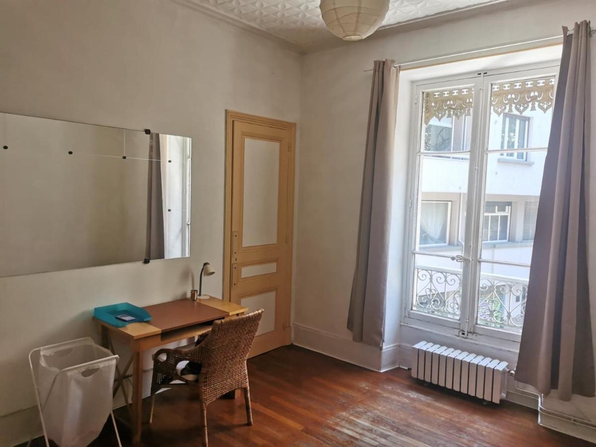 Bel Appartement Charme Ancien Dans Quartier Anime Grenoble Zewnętrze zdjęcie