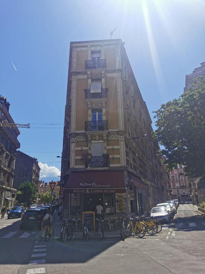 Bel Appartement Charme Ancien Dans Quartier Anime Grenoble Zewnętrze zdjęcie